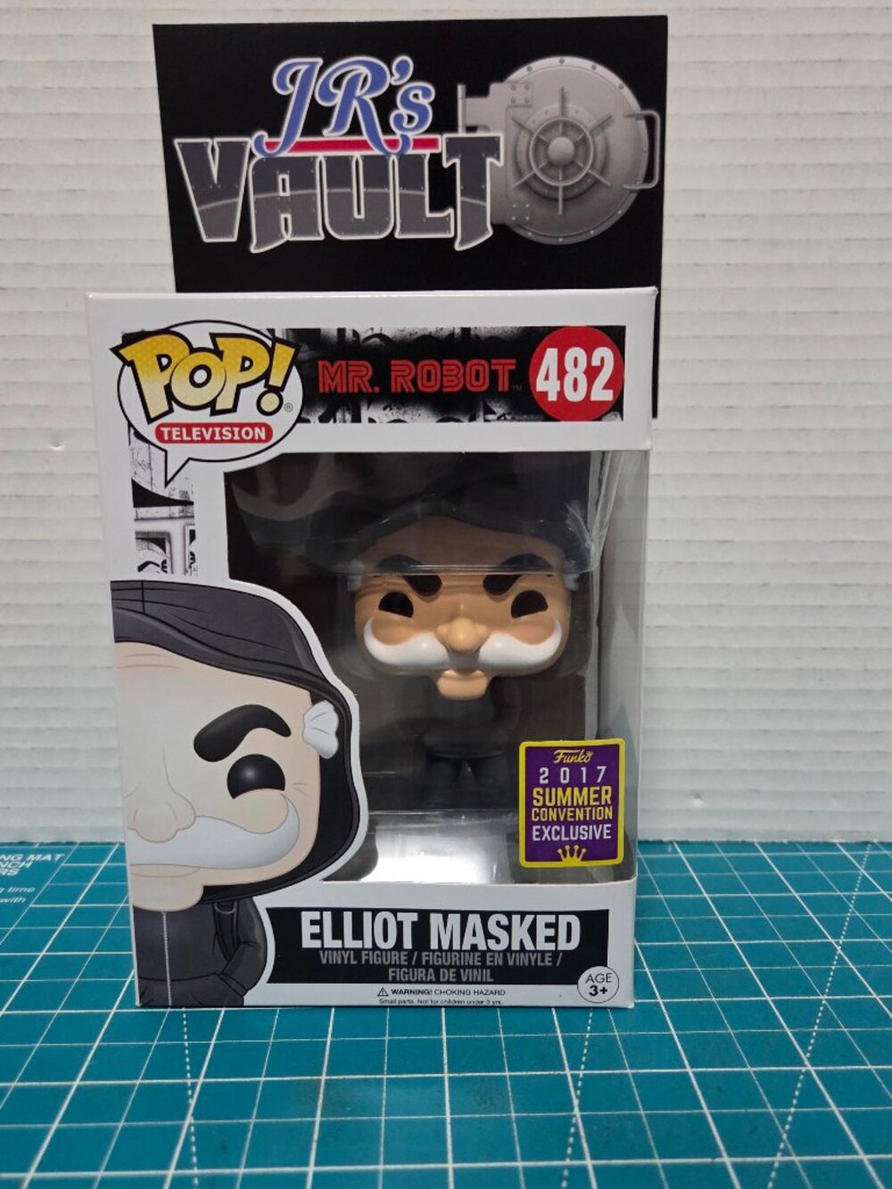 Funko POP Television Mr Robot Elliot Masked 482 Vinyl Figure